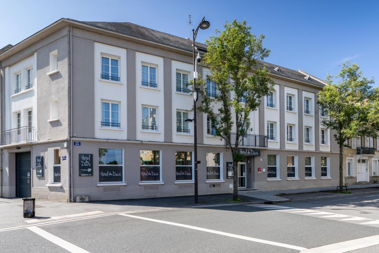 Hotel Des Ducs Alençon Екстериор снимка