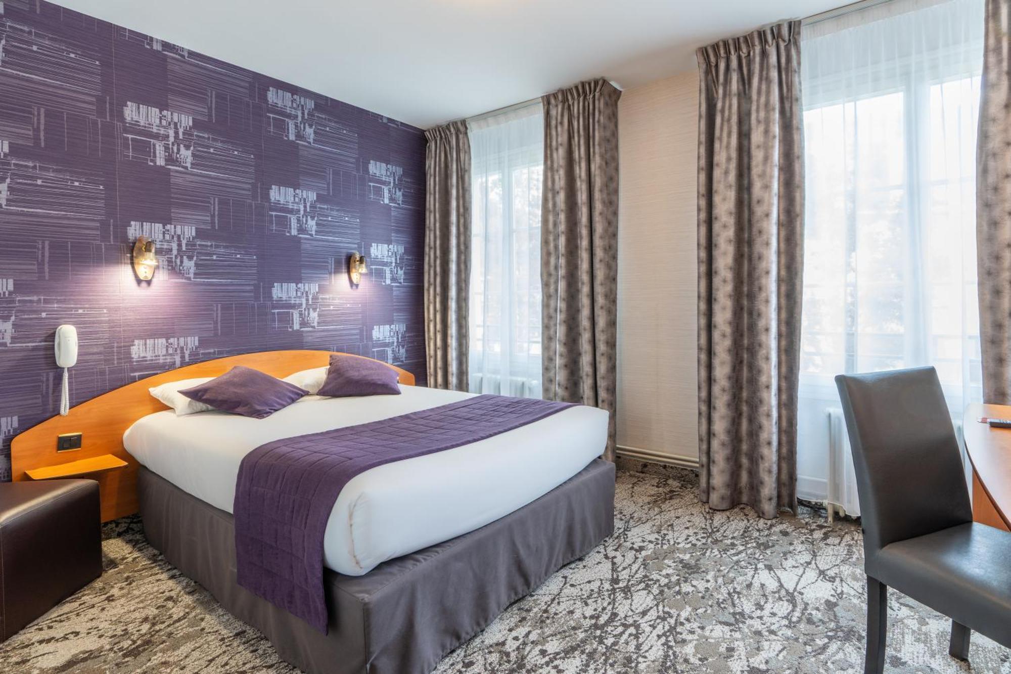 Hotel Des Ducs Alençon Екстериор снимка